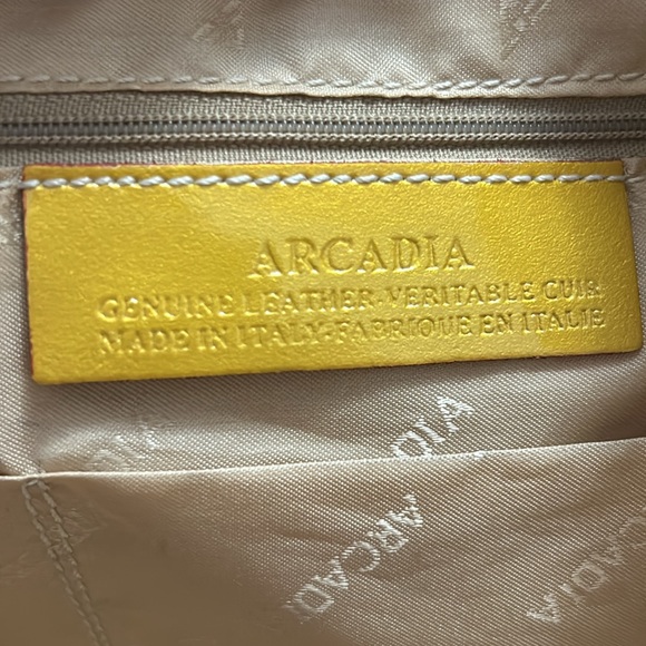 Arcadia Gold Purse - Picture 9 of 9